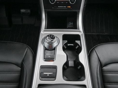 Certified 2024 Ford Edge SEL w/ Convenience Package image 35