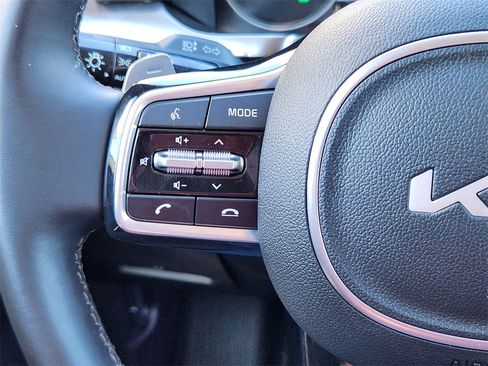 Used 2024 Kia Sorento EX image 20