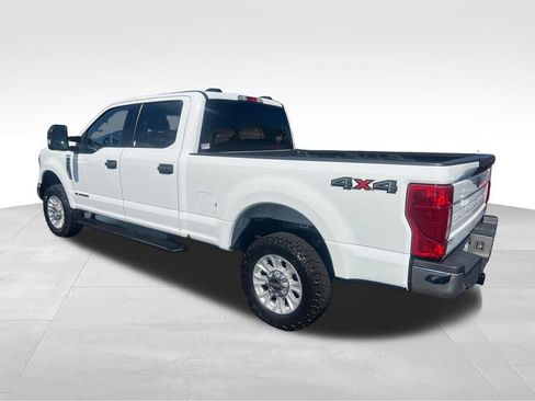 Used 2022 Ford F250 XLT AWD/4WD image 3