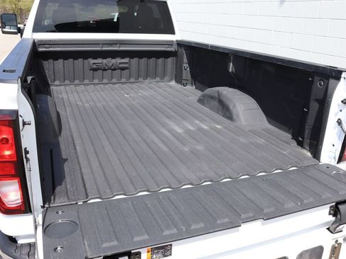 Used 2022 GMC Sierra 2500 SLE w/ Snow Plow Prep/Camper Package AWD/4WD image 10