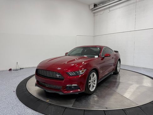 Used 2017 Ford Mustang Premium w/ Equipment Group 201A image 3
