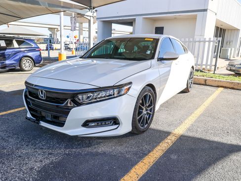 Used 2020 Honda Accord Sport image 1