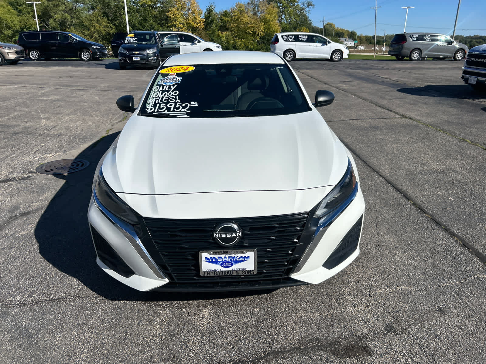 Used 2024 Nissan Altima 2.5 S FWD image 8
