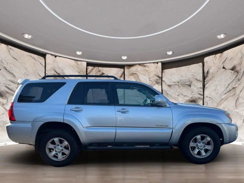 Used 2007 Toyota 4Runner Sport RWD image 4