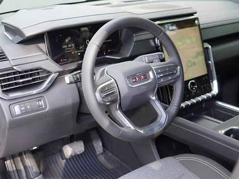 New 2026 GMC Acadia Elevation w/ LPO, Floor Liner Package image 8