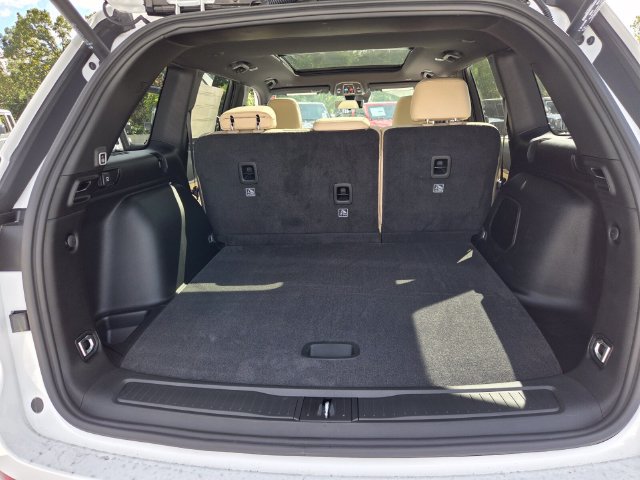 New 2027 Jeep Grand Cherokee Limited RWD image 28