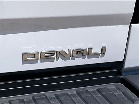 Used 2016 GMC Sierra 3500 Denali w/ Duramax Plus Package AWD/4WD image 30