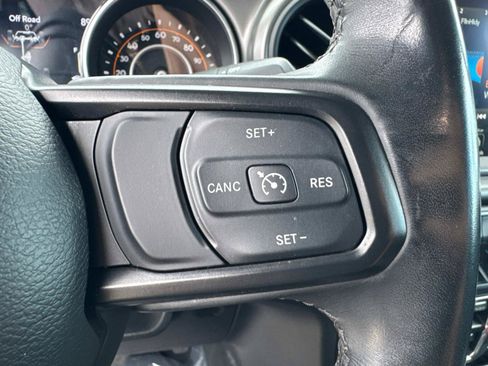 Used 2022 Jeep Wrangler Unlimited Sport AWD/4WD image 28
