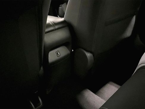 Used 2022 Nissan Sentra SV image 10