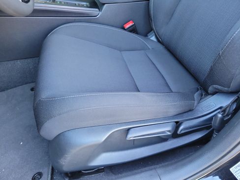 Used 2024 Honda Civic LX image 10