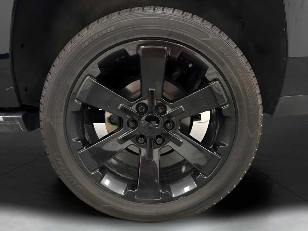 Used 2020 GMC Yukon Denali AWD/4WD image 30