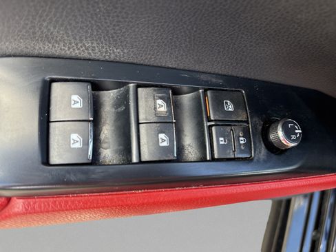 Used 2019 Toyota Camry XSE w/ Accessory Appearance Package FWD image 21
