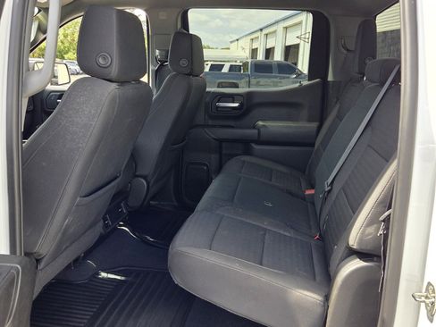 Used 2022 Chevrolet Silverado 1500 Custom RWD image 10