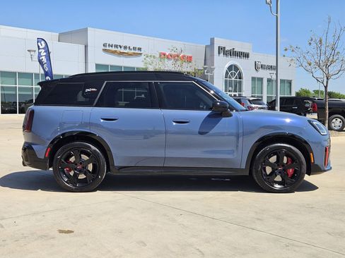 Used 2025 MINI Cooper Countryman John Cooper Works image 7