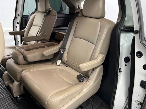 Used 2021 Honda Odyssey EX-L image 13