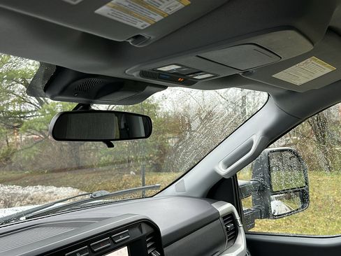 Used 2024 Ford F250 XLT AWD/4WD image 25