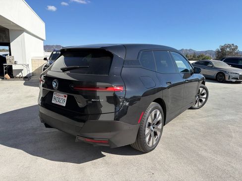 Certified 2024 BMW iX xDrive50 AWD/4WD image 4