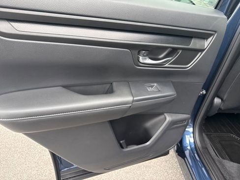 Used 2024 Honda CR-V EX image 17