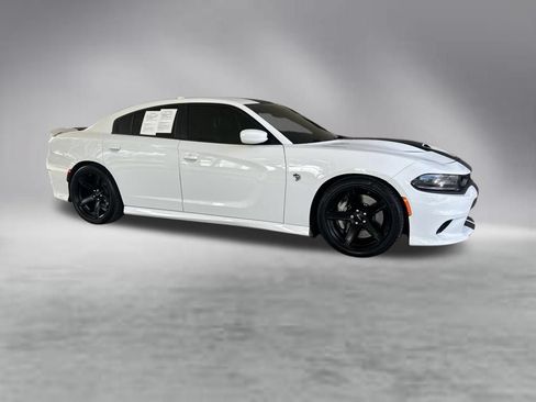 Used 2019 Dodge Charger SRT Hellcat w/ Harman/Kardon Audio Group RWD image 2