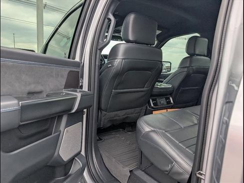 Used 2024 Ford F150 Platinum image 19