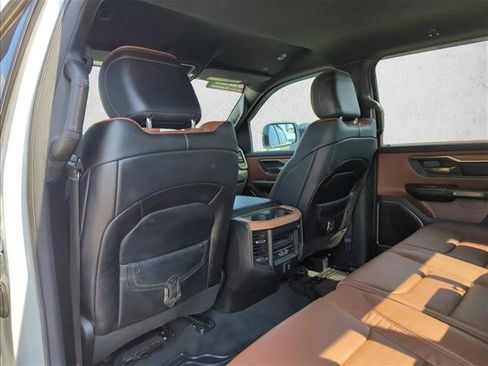 Used 2022 RAM 1500 Limited AWD/4WD image 17
