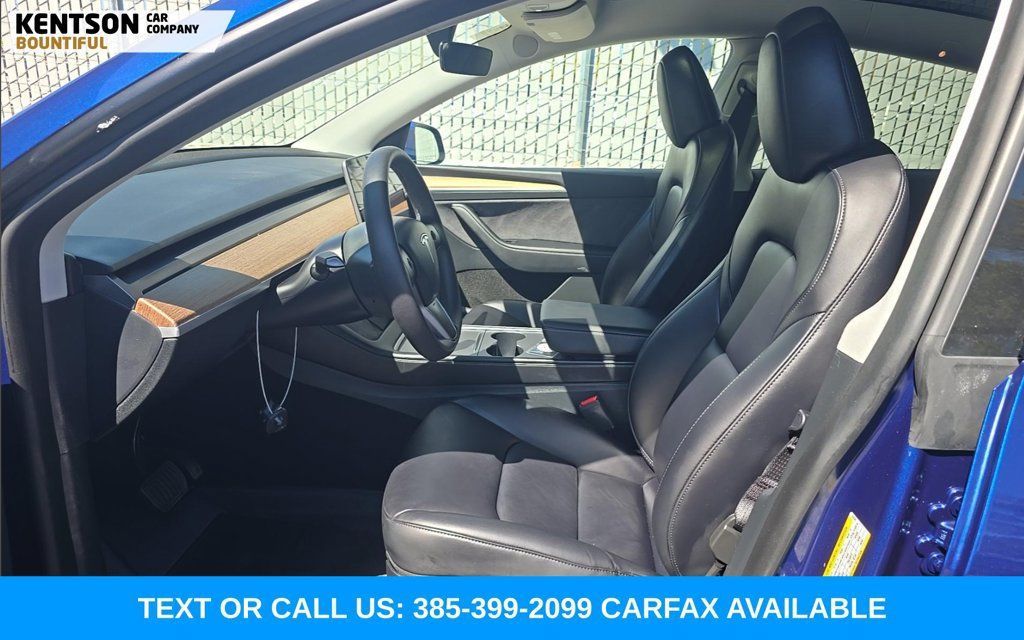 Used 2025 Tesla Model Y Long Range AWD/4WD image 4