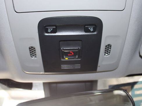 Used 2023 Toyota Camry SE FWD image 31
