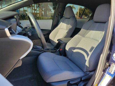 Used 2023 Toyota Corolla SE image 15