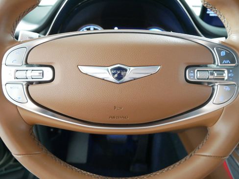 Certified 2023 Genesis GV70 2.5T w/ Advanced Package image 25