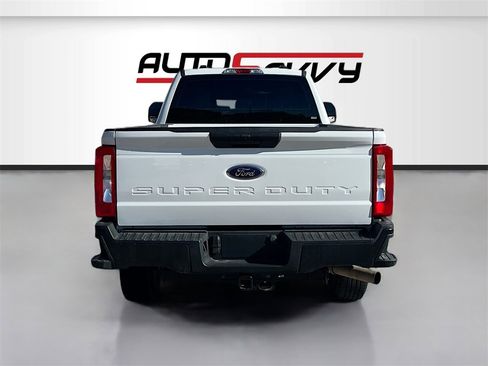 Used 2023 Ford F350 XL image 6