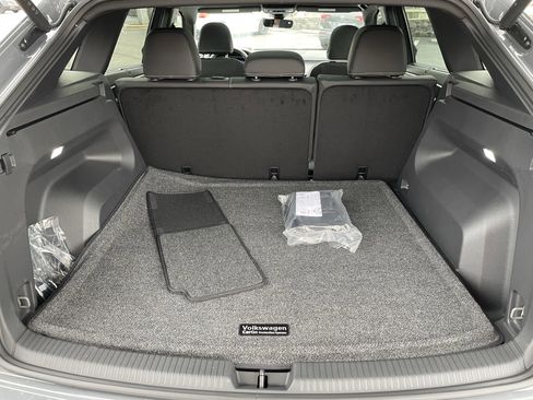 New 2026 Volkswagen Atlas Cross Sport SEL AWD/4WD image 9