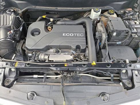 Certified 2019 Chevrolet Equinox Premier image 29