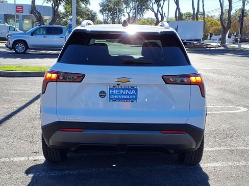 New 2026 Chevrolet Equinox LT image 5