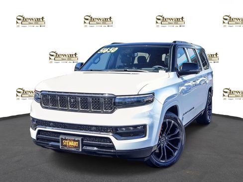Used 2024 Jeep Grand Wagoneer L Series II w/ Quick Order Packagew 28T AWD/4WD image 1