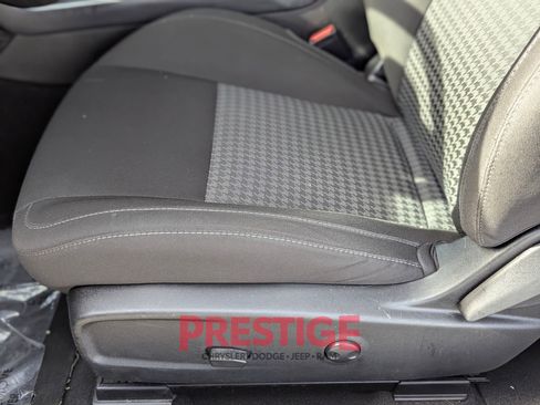 Used 2022 Dodge Challenger GT image 25