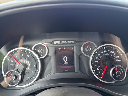 New 2026 RAM 1500 4x4 Crew Cab image 10