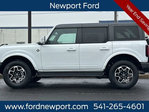 New 2025 Ford Bronco Outer Banks image 7