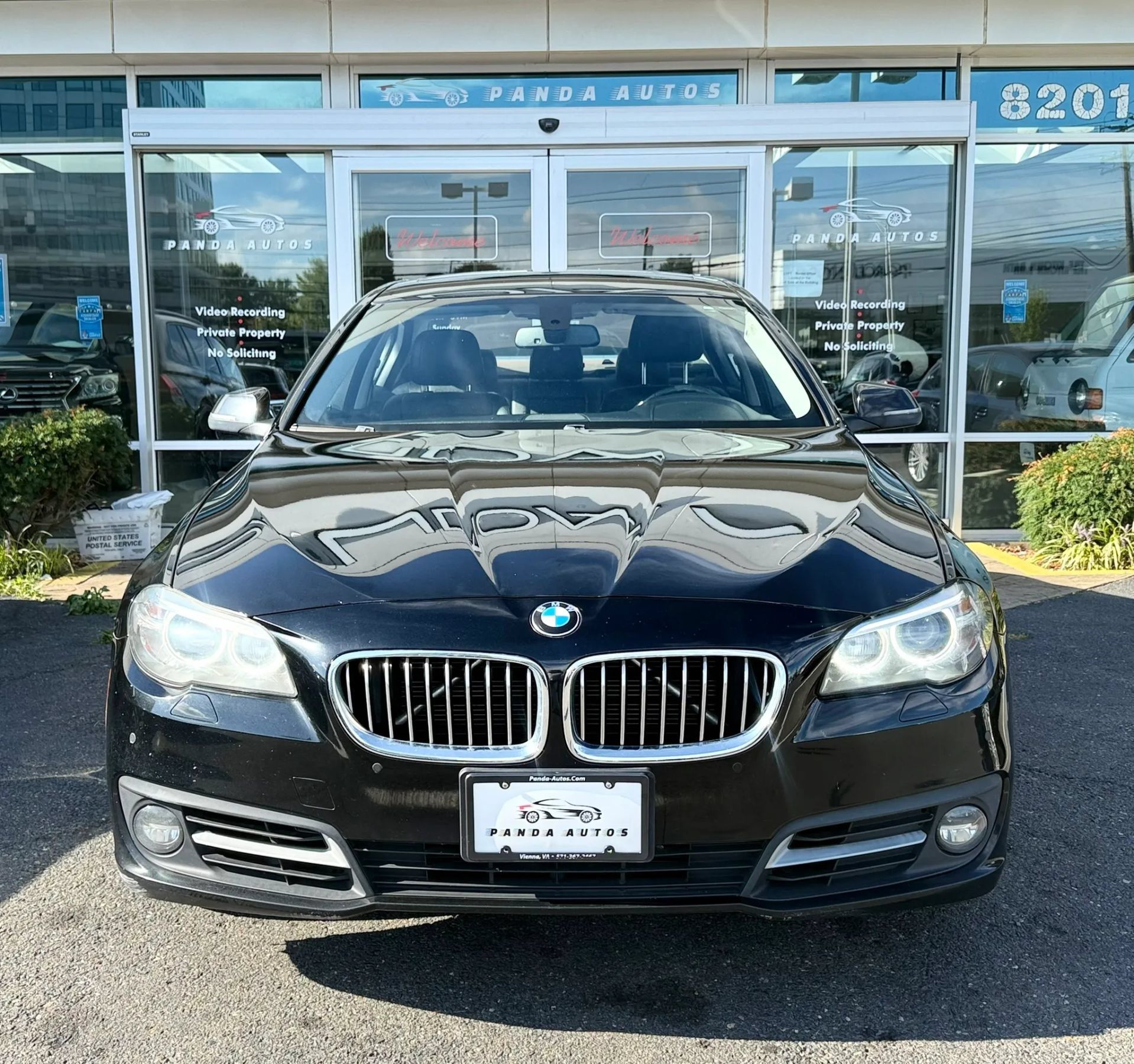 Used 2016 BMW 528i xDrive Sedan AWD/4WD image 2