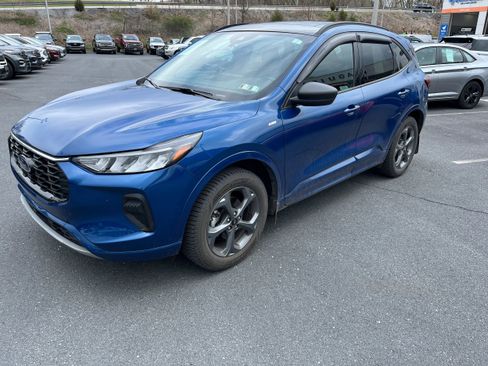Certified 2023 Ford Escape ST-Line w/ Tech Pack #1 image 23