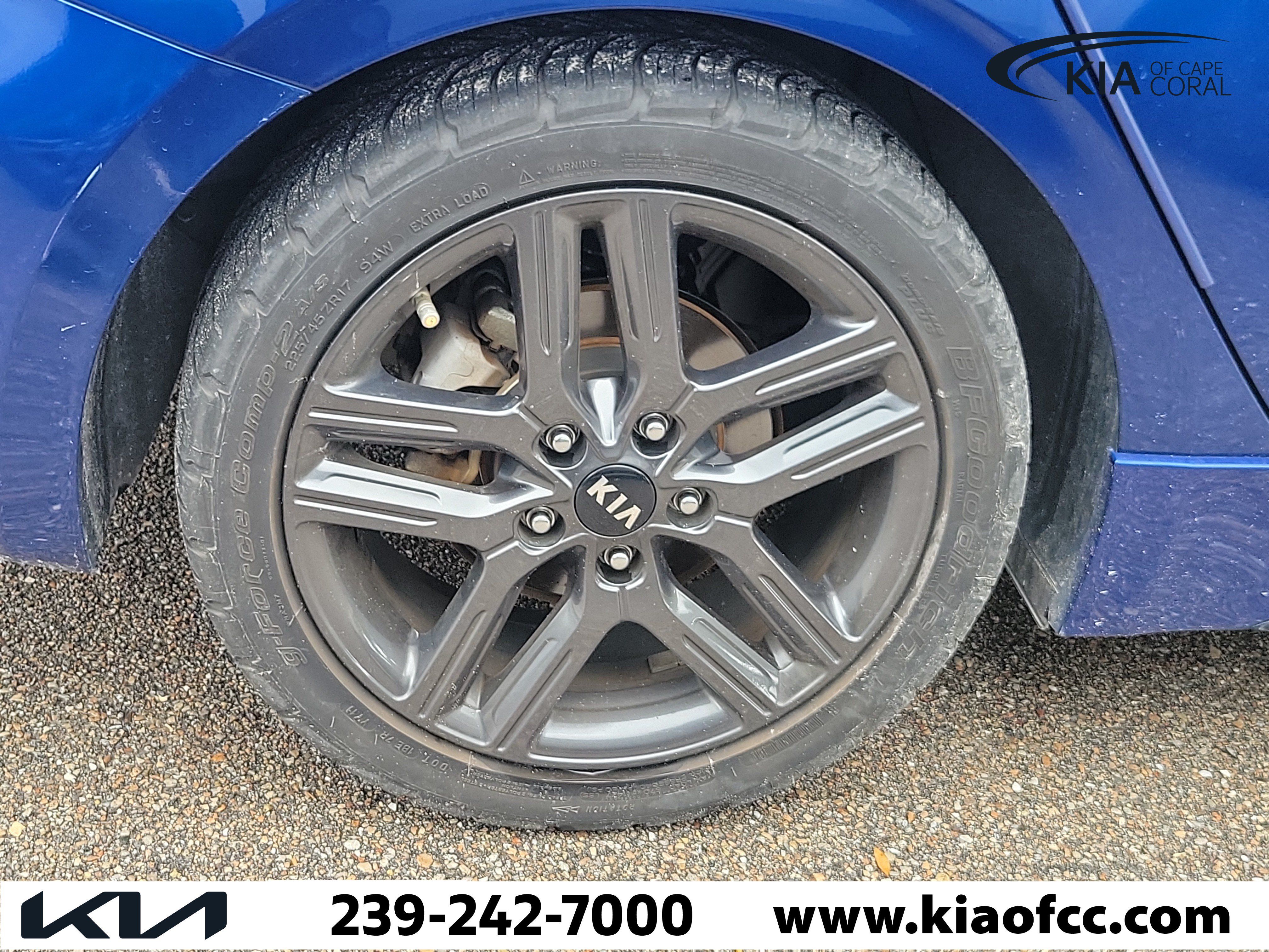 Used 2020 Kia Forte GT-Line w/ GT-Line Premium Package FWD image 7