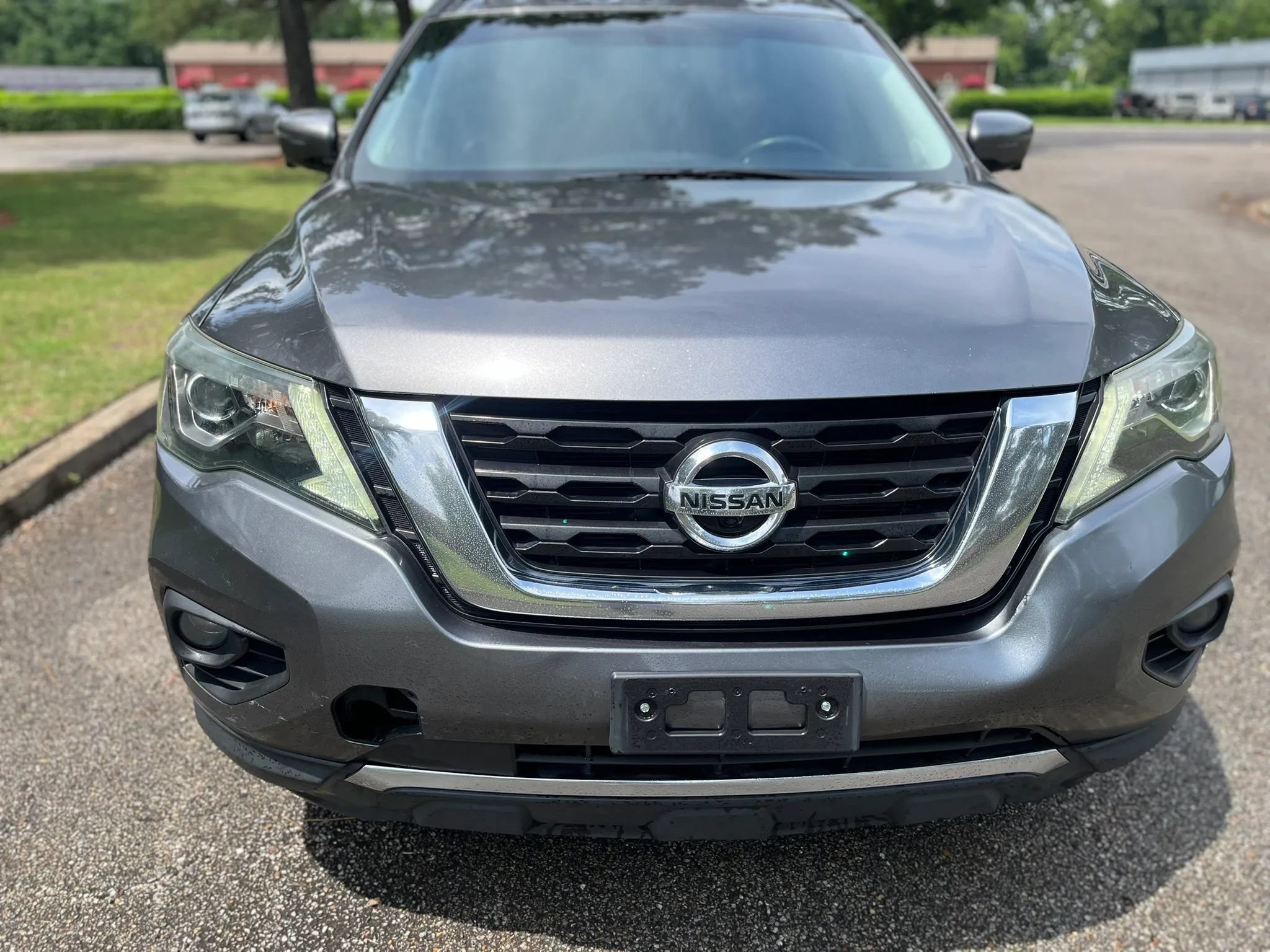 Used 2017 Nissan Pathfinder SL w/ SL Tech Package FWD image 8