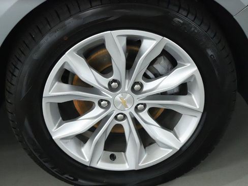 Used 2024 Chevrolet Malibu LT image 10