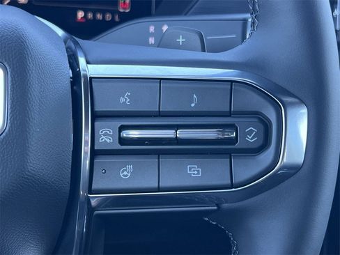 New 2026 GMC Acadia Elevation image 14