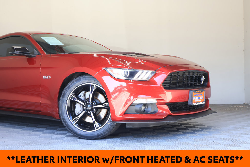 Used 2017 Ford Mustang GT Premium w/ Equipment Group 401A RWD image 3