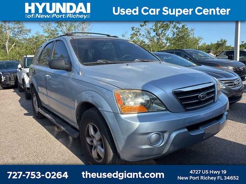 Used 2007 Kia Sorento LX RWD image 4
