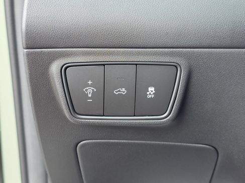 Used 2024 Hyundai Santa Cruz SE AWD/4WD image 27