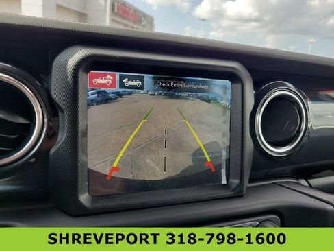 Used 2023 Jeep Wrangler Unlimited Rubicon 392 w/ Xtreme Recon 35" Tire Package AWD/4WD image 15