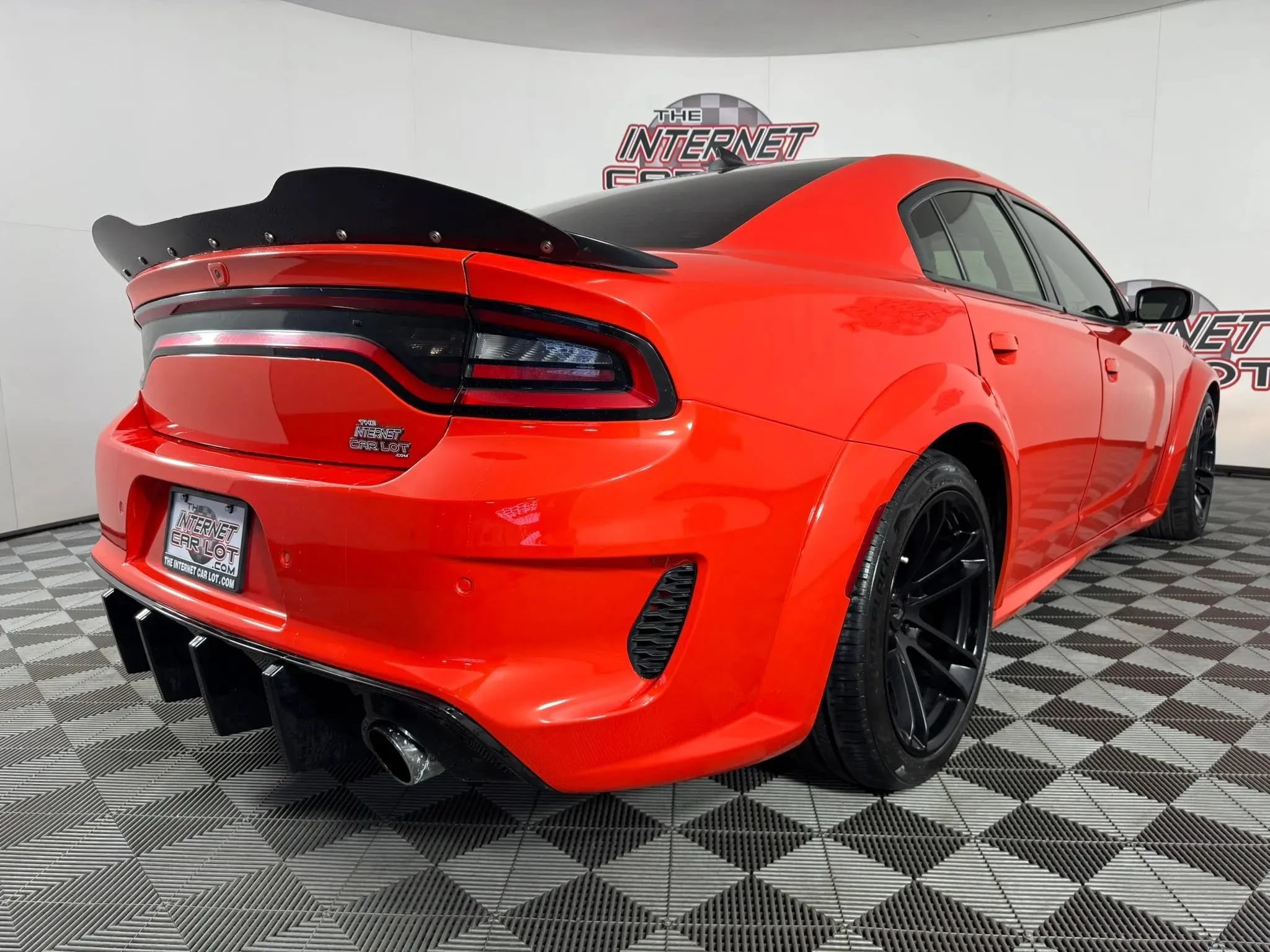 Used 2020 Dodge Charger Scat Pack RWD image 28