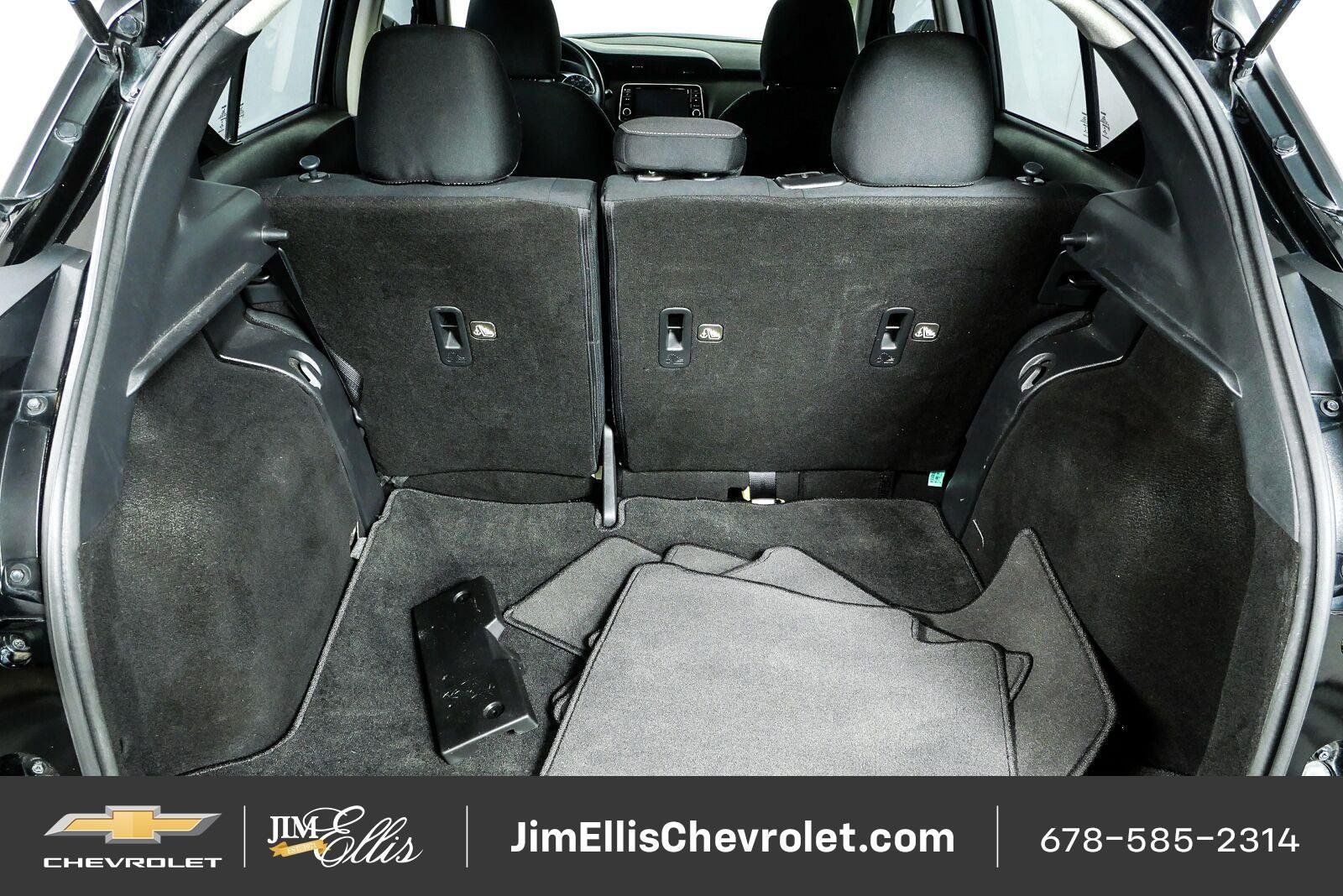 Used 2022 Nissan Kicks S FWD image 31