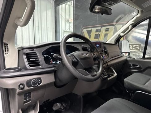 Used 2025 Ford Transit 250 Low Roof w/ Exterior Upgrade Package RWD image 5
